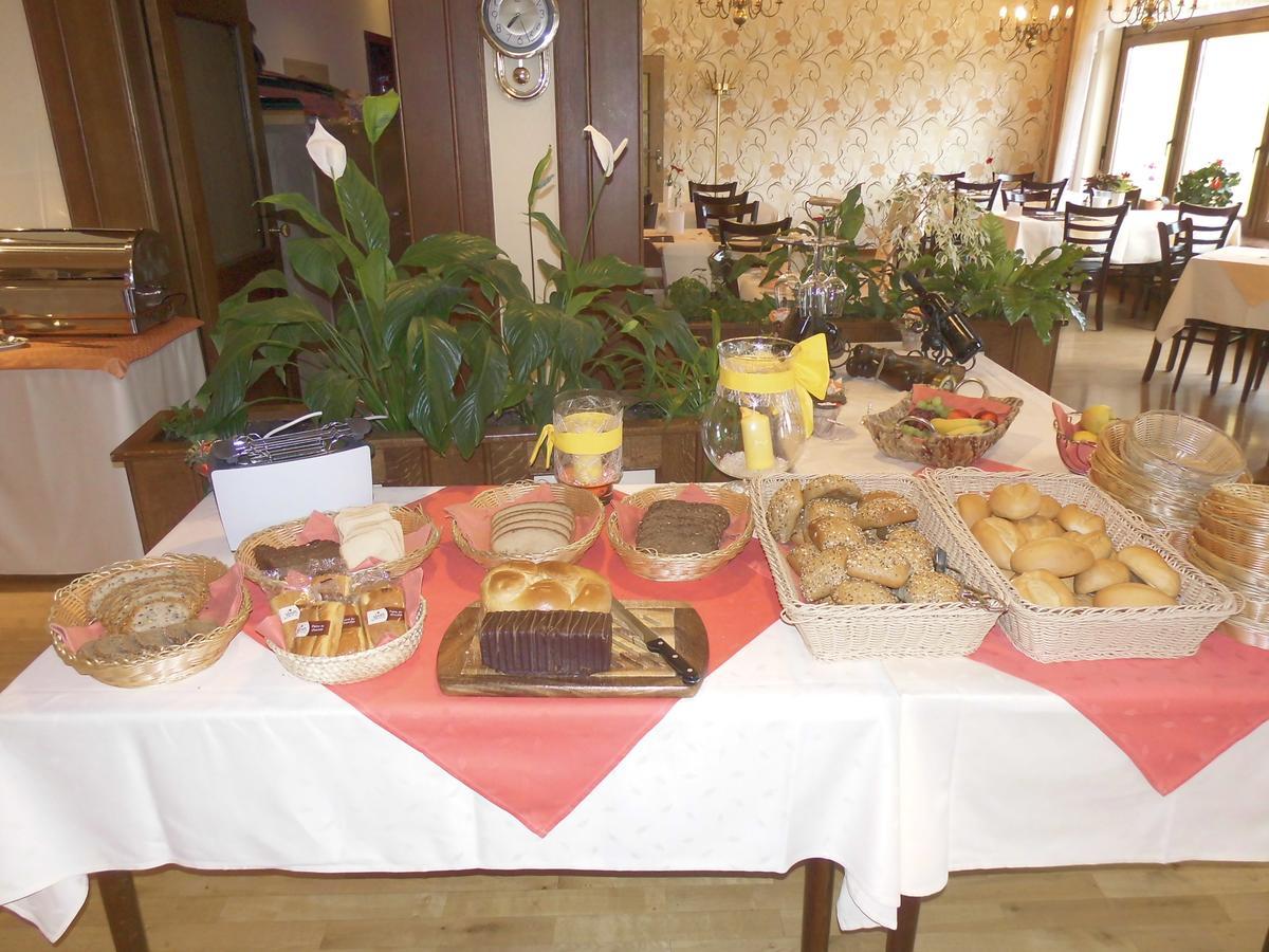 Hotel Schoos Fleringen Εξωτερικό φωτογραφία