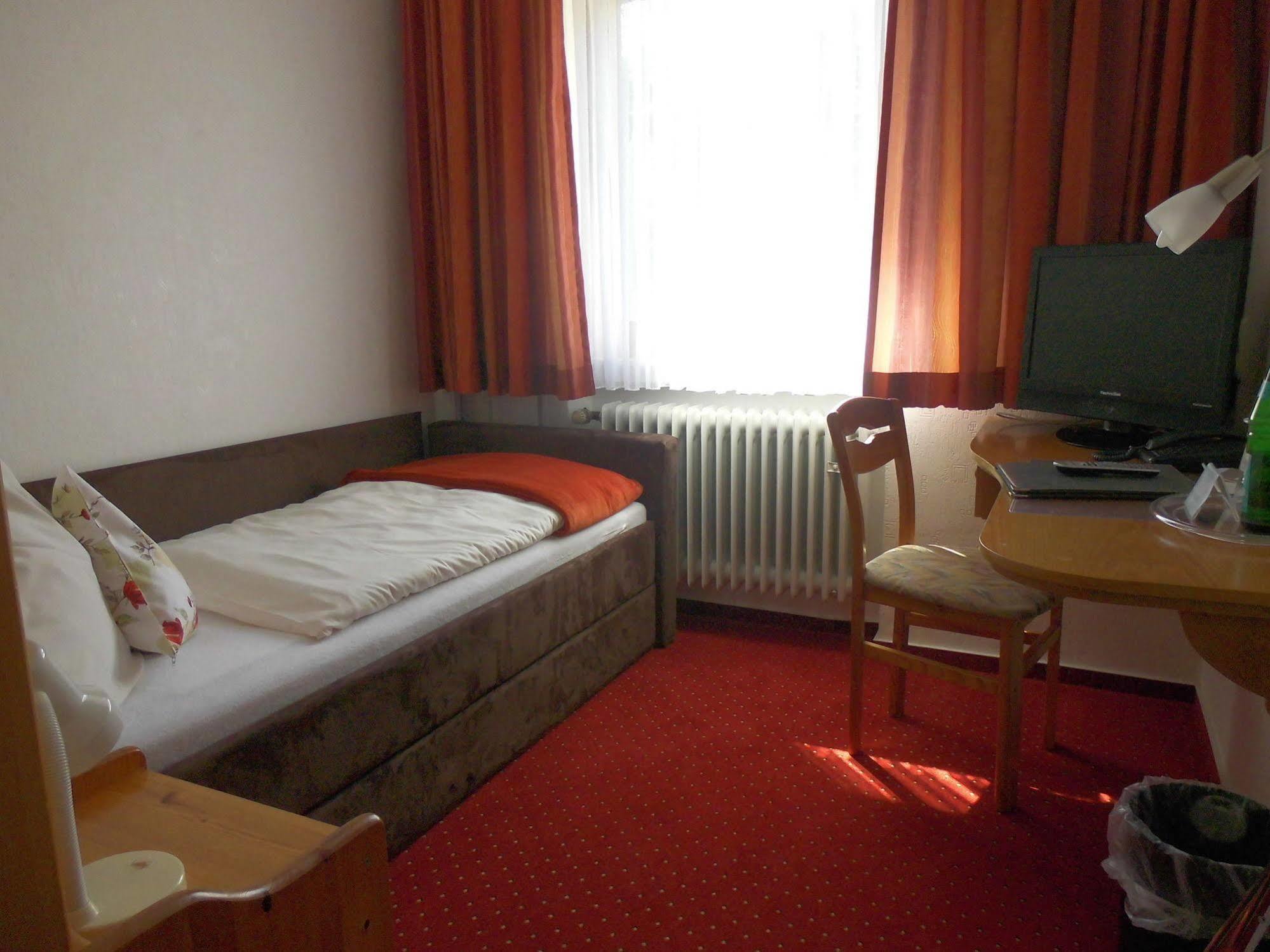 Hotel Schoos Fleringen Εξωτερικό φωτογραφία